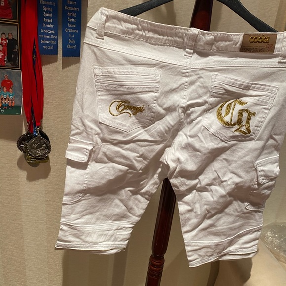 Coogi Pants/Shorts (Size 11/12) - Picture 7 of 8